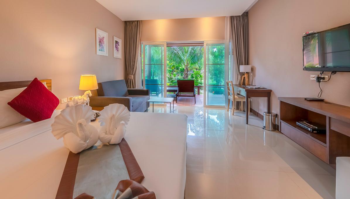 https://mail.cnkhokhaobeachresort.com/images/accommodation/1/cnk_khokhao_WZB_6777.jpg