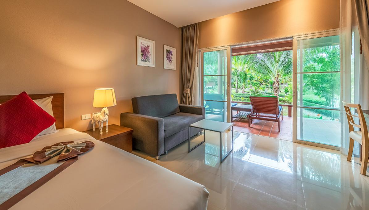 https://mail.cnkhokhaobeachresort.com/images/accommodation/1/cnk_khokhao_WZB_6790.jpg