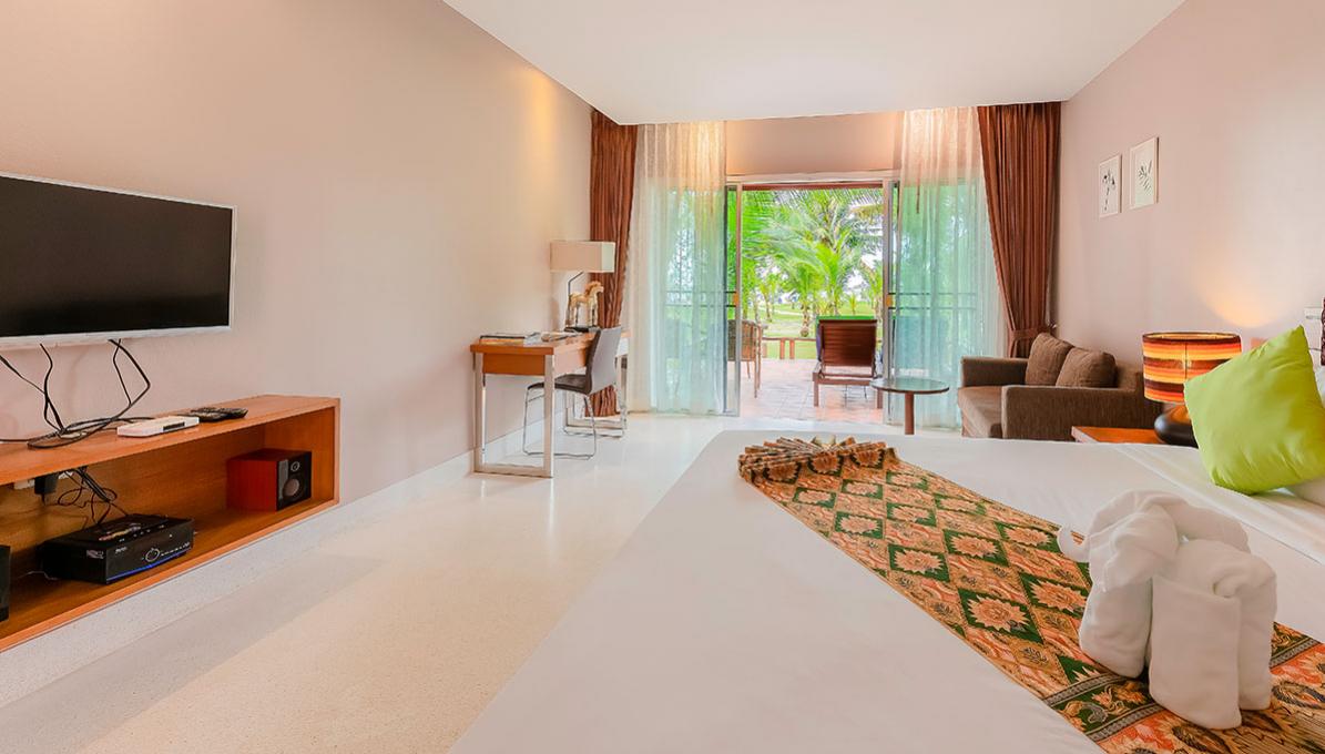 https://mail.cnkhokhaobeachresort.com/images/accommodation/3/cnk_khokhao_WZB_6706.jpg